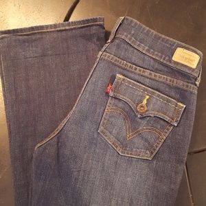 Levi's 526 Slender Boot Cut size 8m
